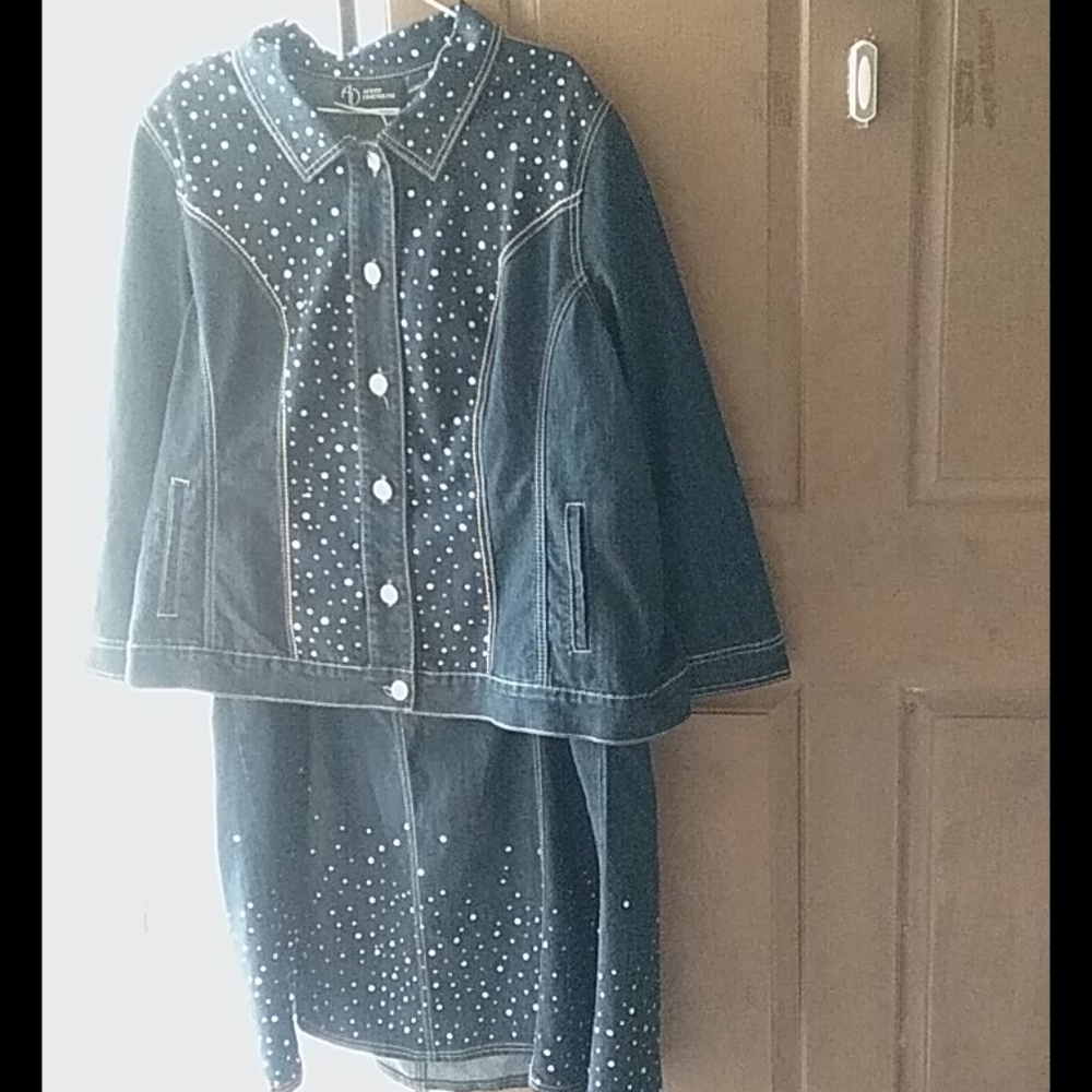 Catherines denim jacket with skirt 2XL.